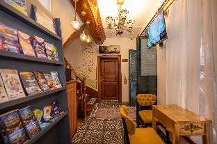 valeria antique 1892 sultanahmet