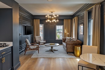 the publisher fredericksburg a tribute portfolio hotel