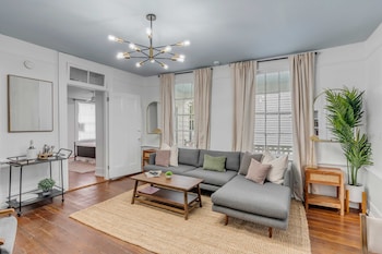 the palmetto house