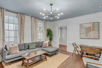 the palmetto house