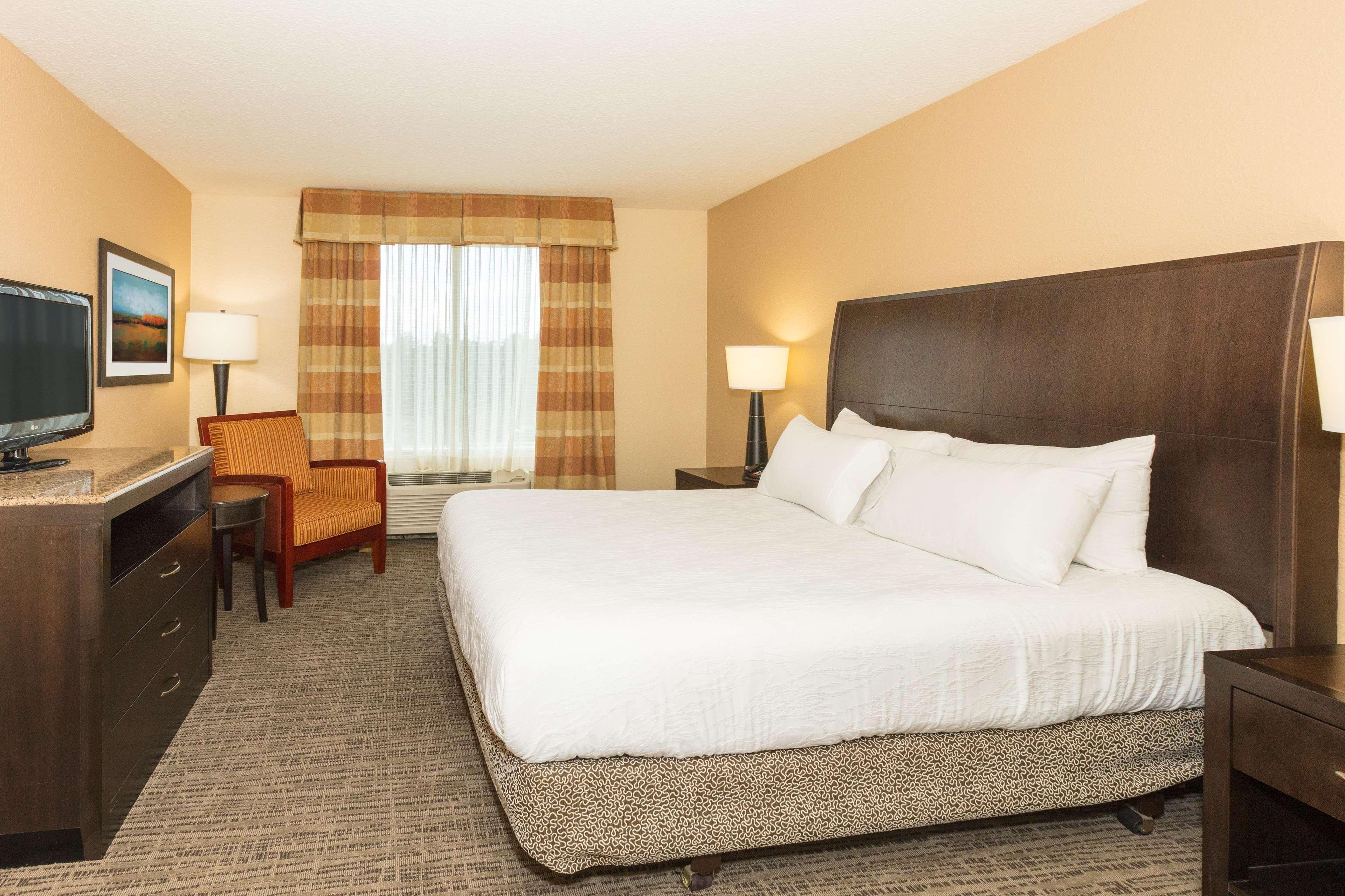 hilton garden inn jacksonville airport
