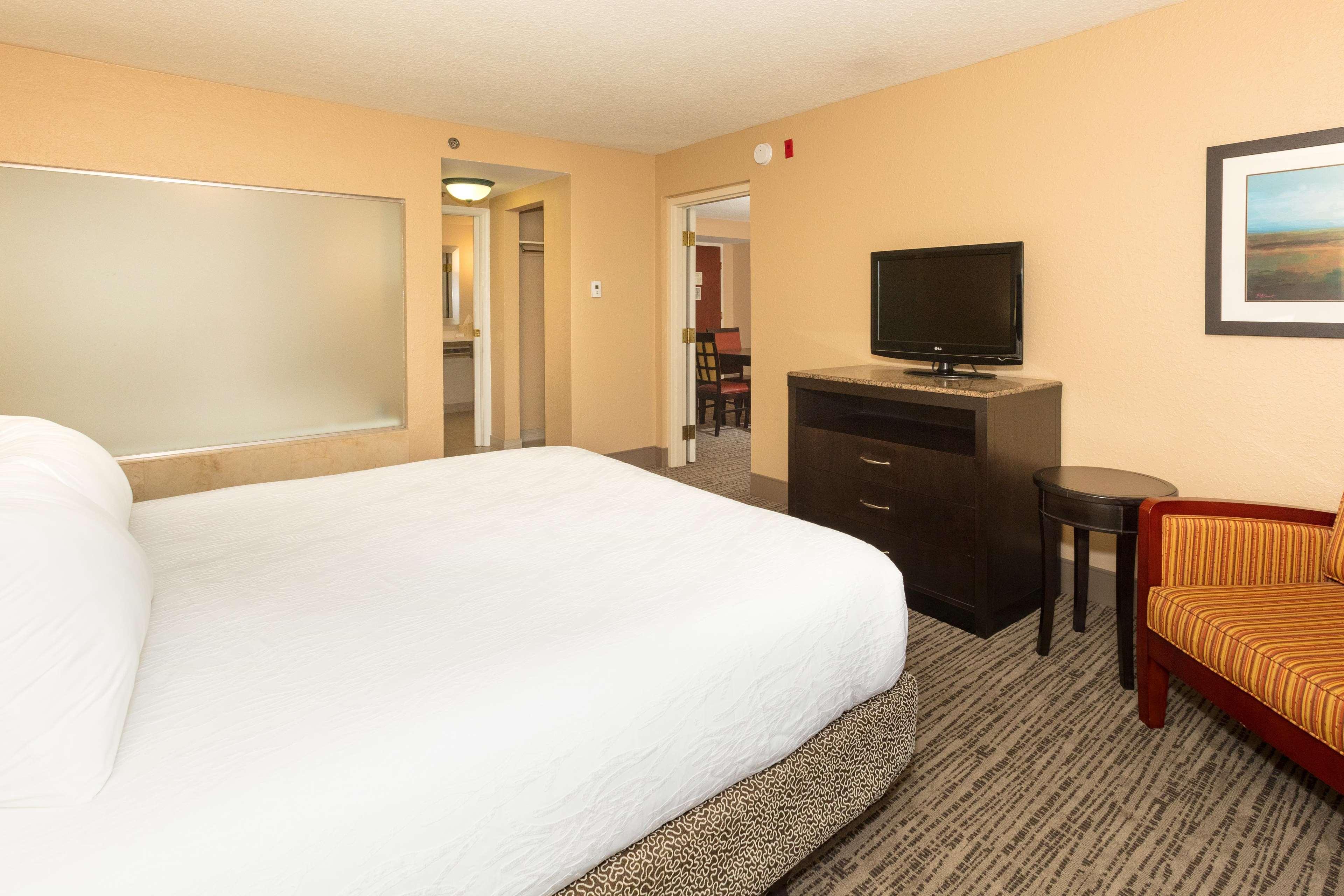 hilton garden inn jacksonville airport