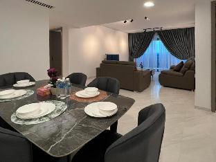 eaton residences klcc by luna