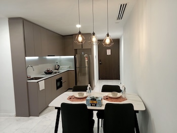 eaton residences klcc by luna