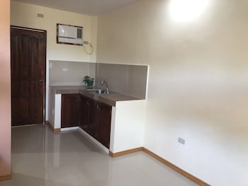 f ponce de leon road