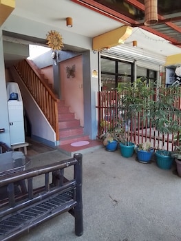 f ponce de leon road