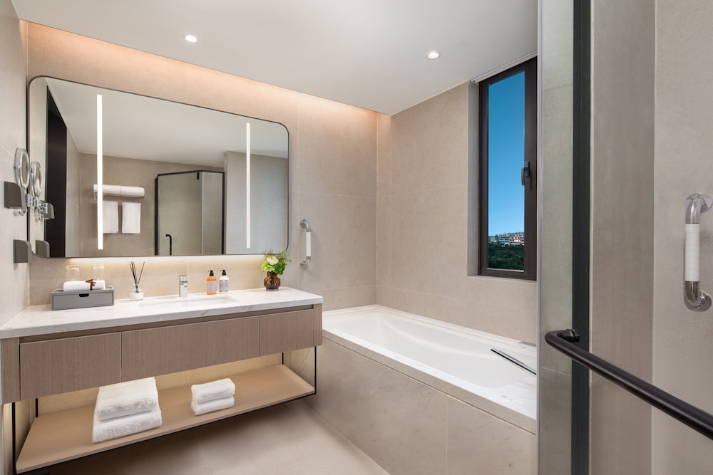 citadines hope city boao