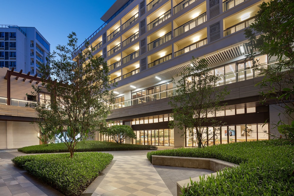 citadines hope city boao