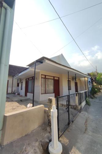 oyo 93173 khazanah room syariah