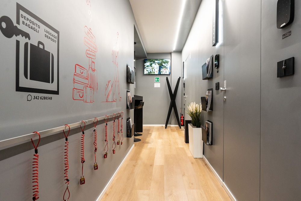 contemporaneamente 147