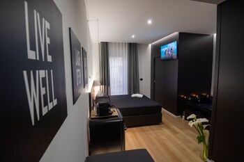 contemporaneamente 147