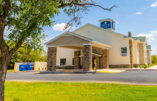 cobblestone inn and suites winters