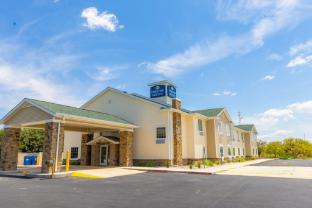 cobblestone inn and suites winters