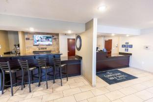 cobblestone inn and suites winters