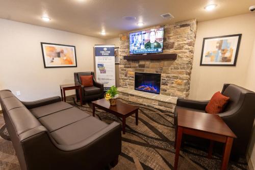 cobblestone inn and suites winters