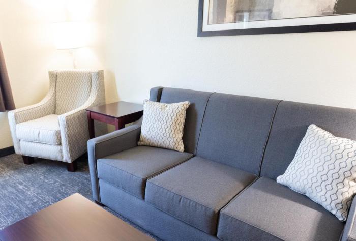 cobblestone inn and suites winters