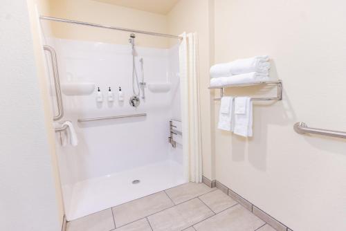 cobblestone inn and suites winters