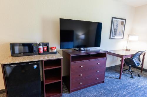 cobblestone inn and suites winters