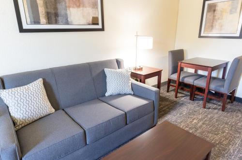 cobblestone inn and suites winters