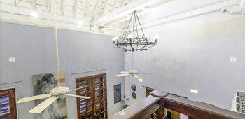 luxury large apartment with colonial balcony