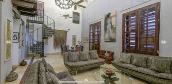 luxury large apartment with colonial balcony