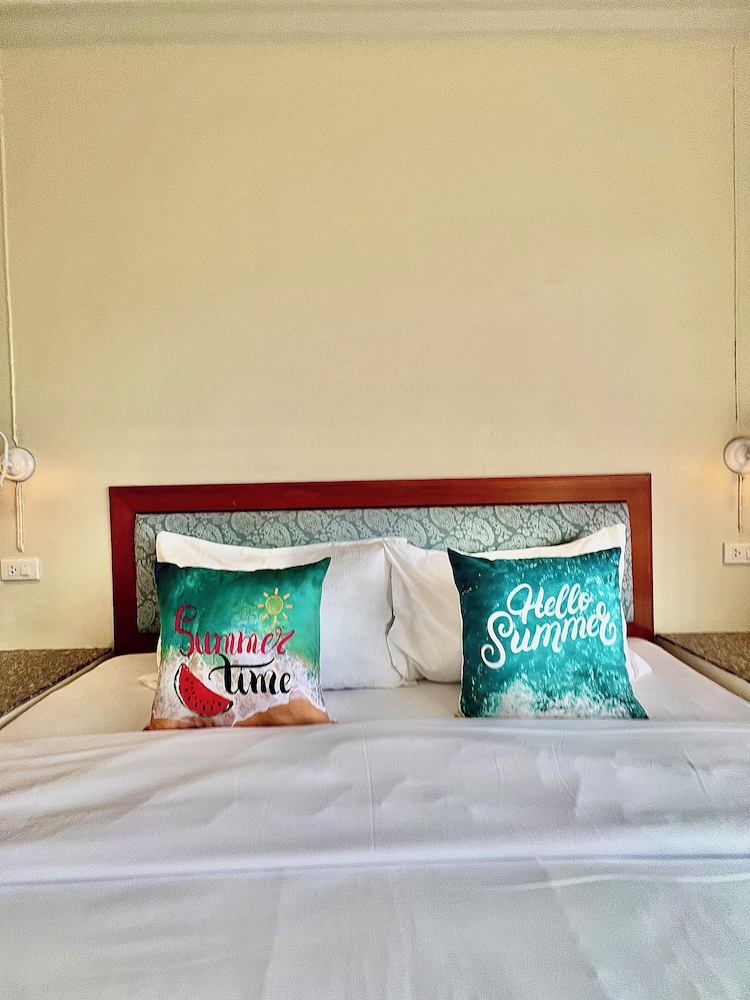 tris miracle kata beach side