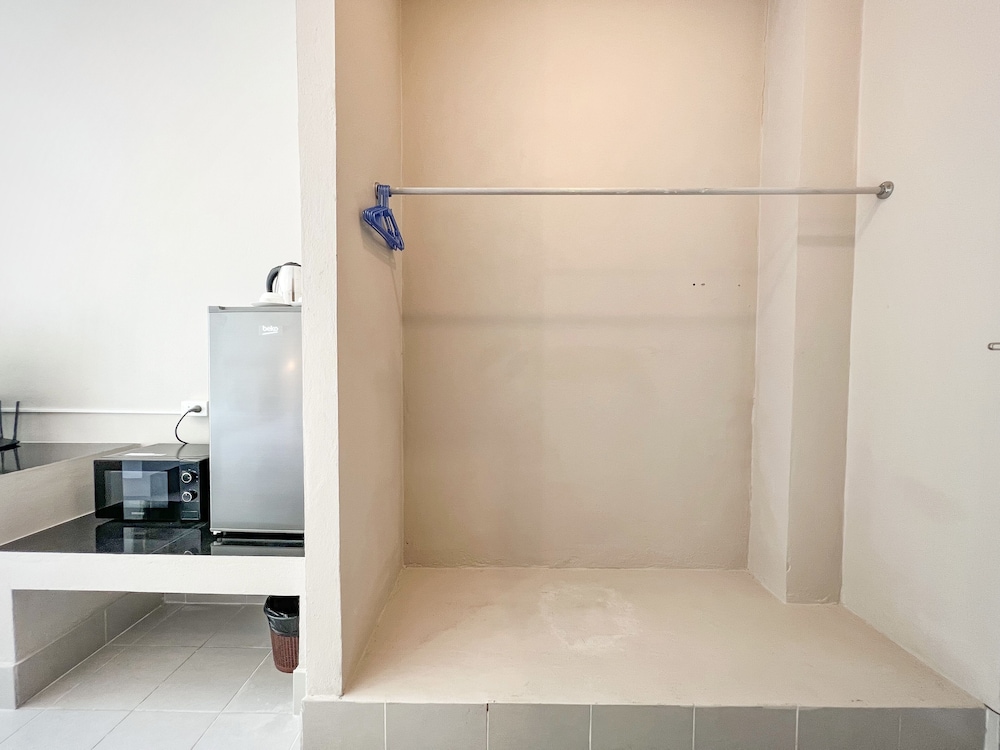 tris miracle kata beach side