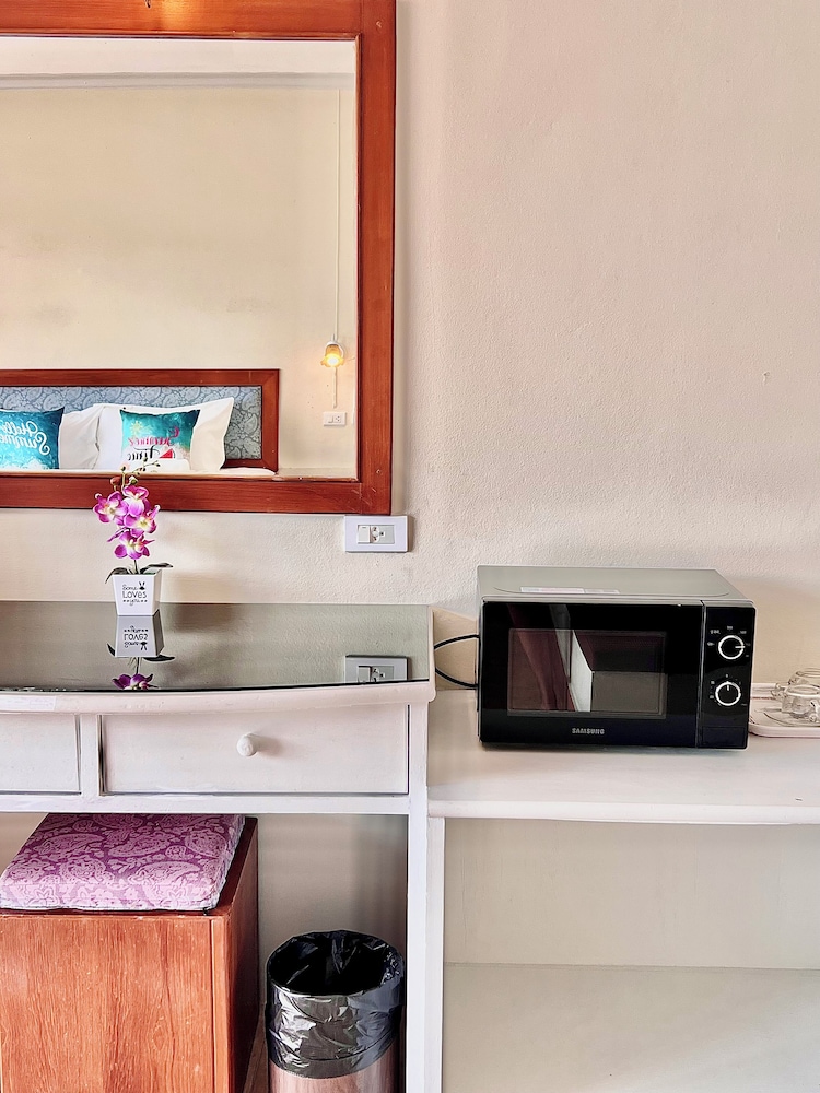 tris miracle kata beach side