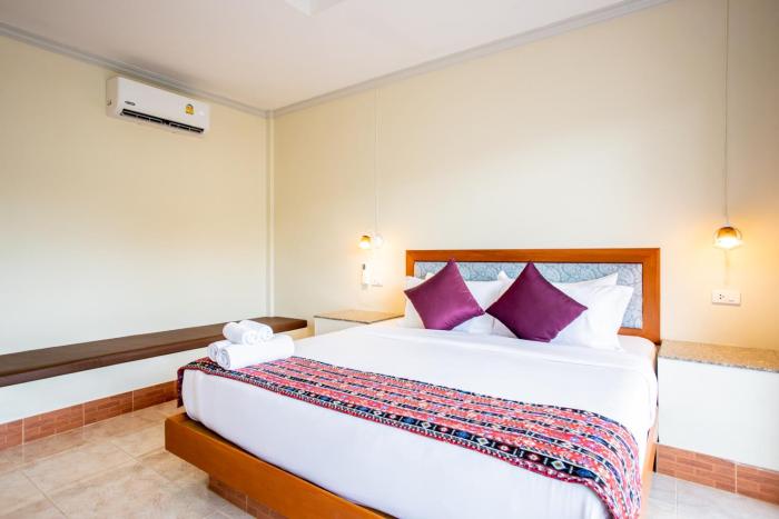 tris miracle kata beach side