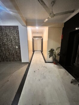hotel grand highway