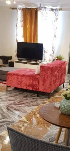 nana adus guesthouse