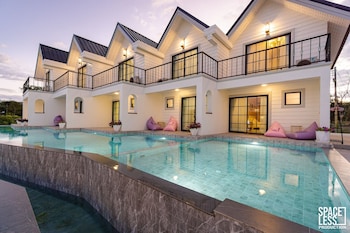 The Autumn Creek Chiangrai,Thailand>>Chiang Rai,3 star