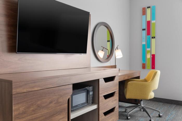 hampton inn saline