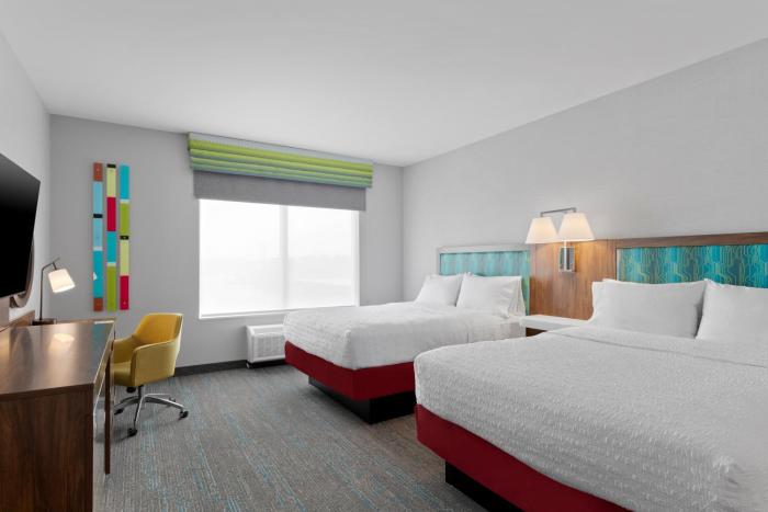 hampton inn saline