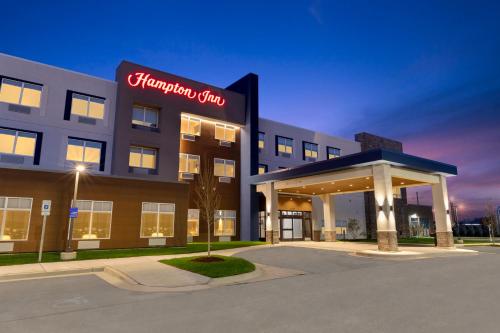 hampton inn saline