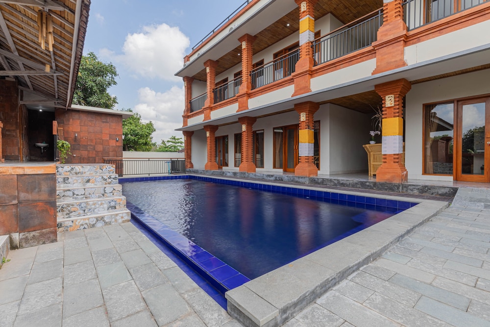 candra loka studio and apartment by the loka