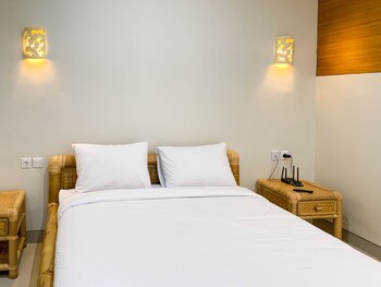 candra loka studio and apartment by the loka