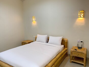 candra loka studio and apartment by the loka