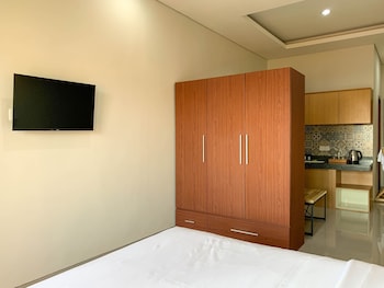 candra loka studio and apartment by the loka