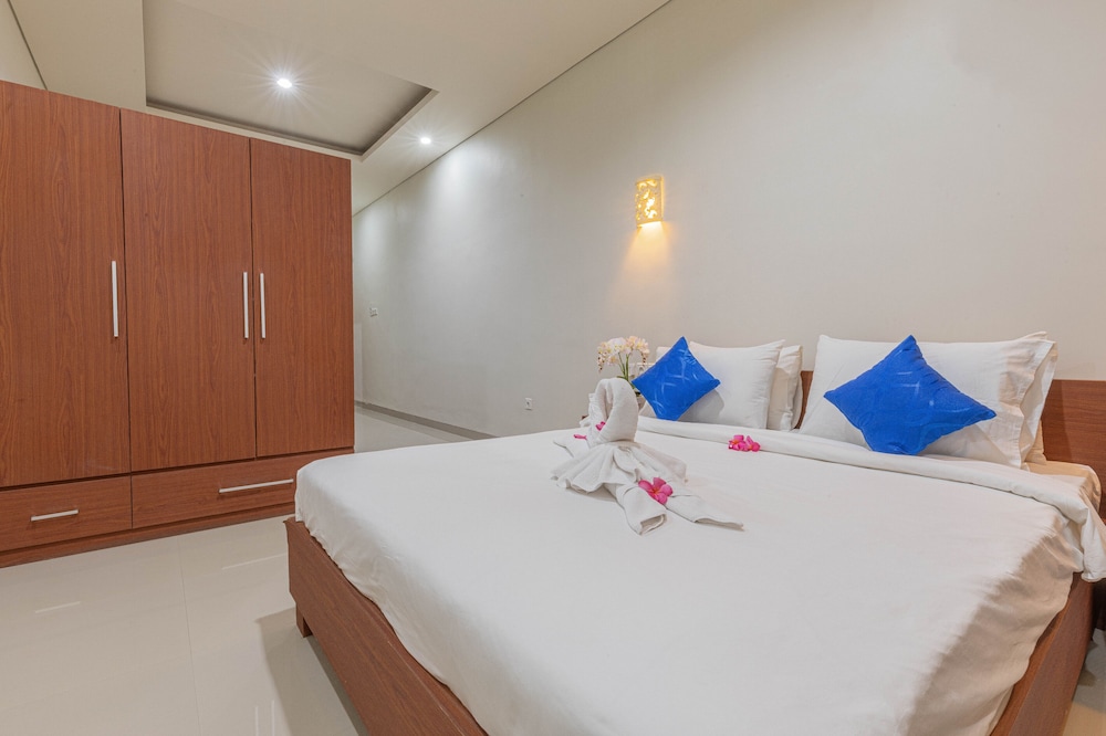 candra loka studio and apartment by the loka