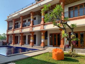 candra loka studio and apartment by the loka