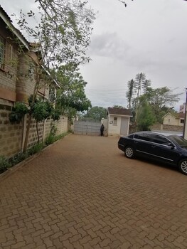 diana executive residence