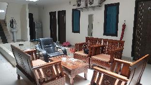 oyo 93206 penginapan budi syariah