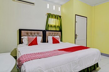 oyo 93206 penginapan budi syariah