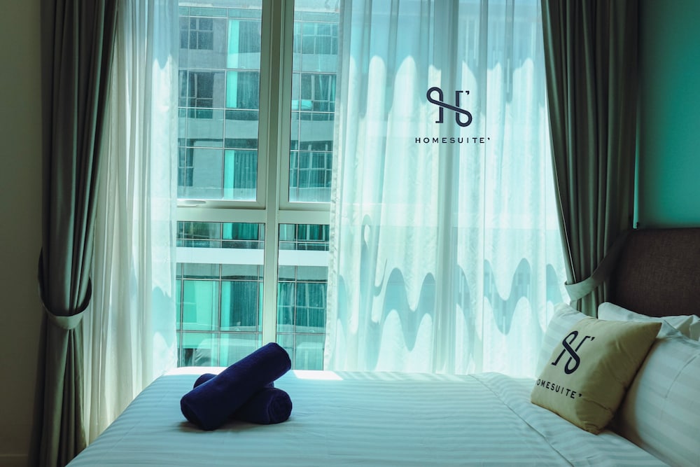 homesuite home at sutera avenue