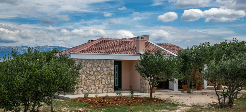 villa tina with private pool