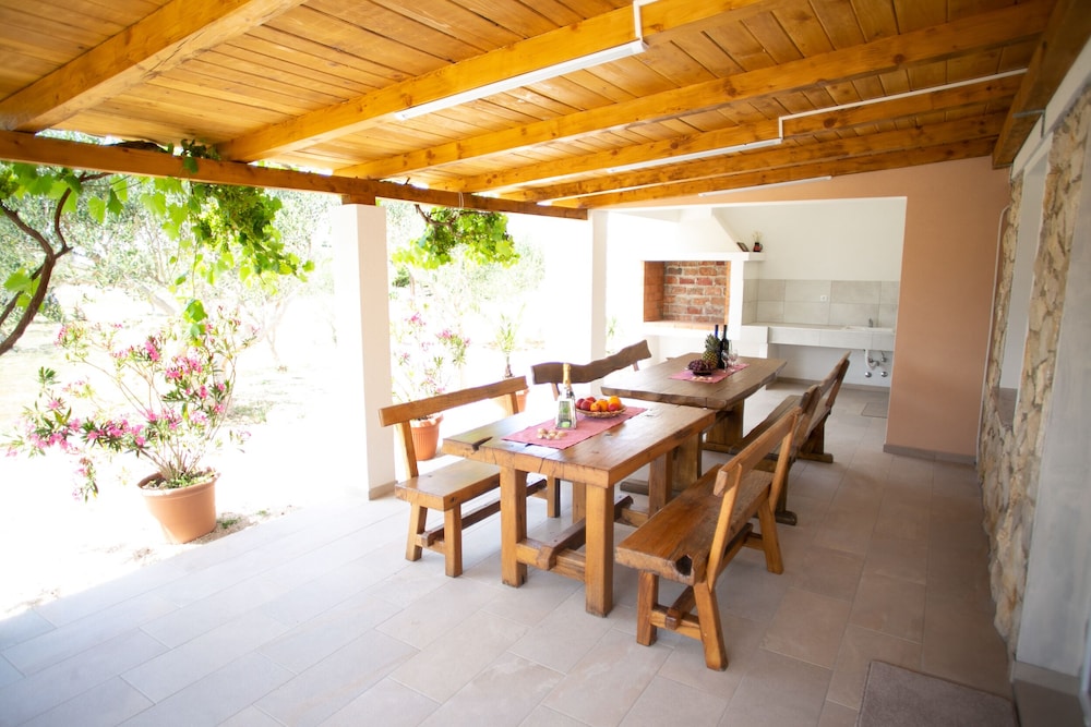 villa tina with private pool
