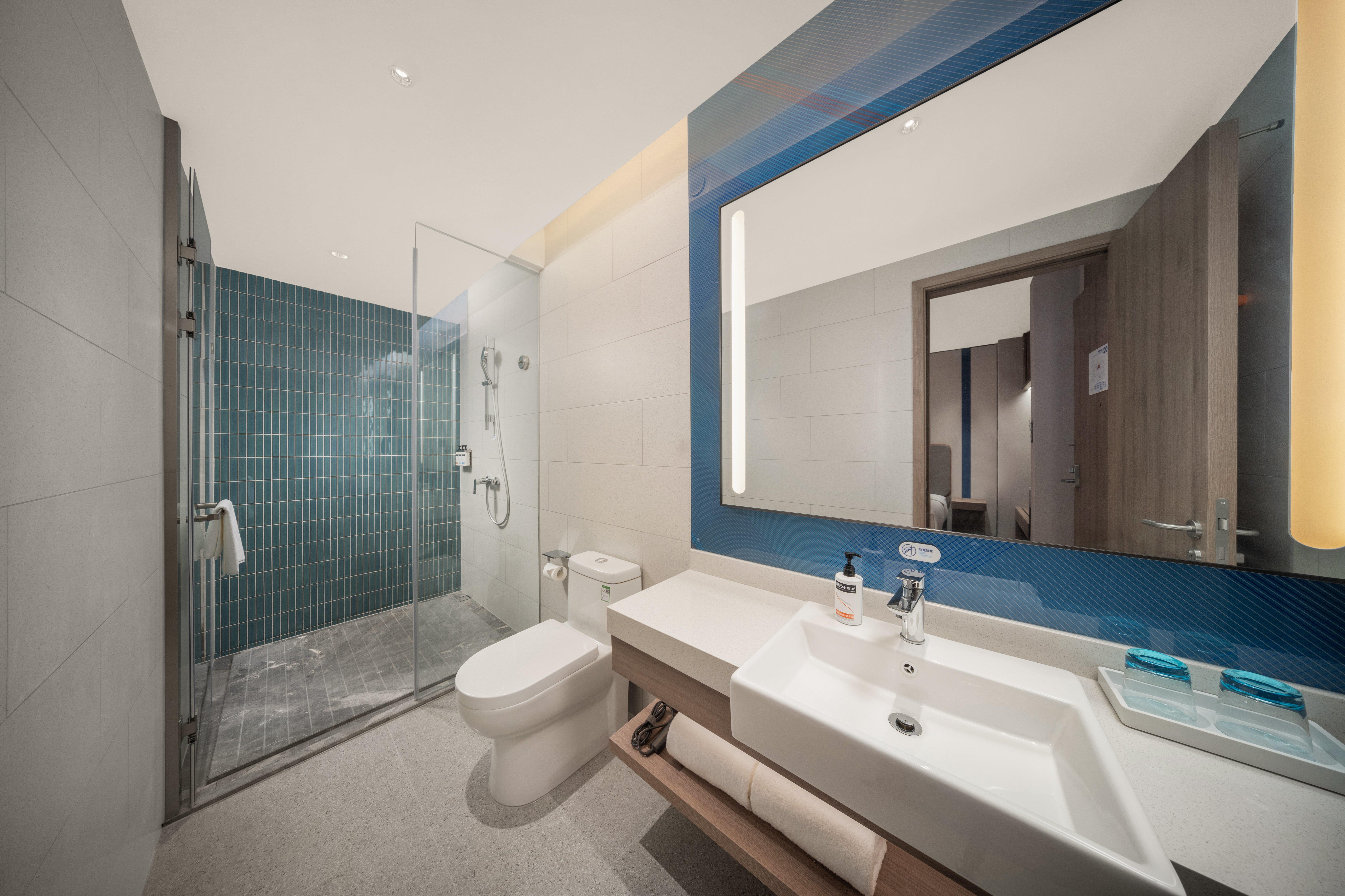 holiday inn express shanghai hongqiao linkong an ihg hotel
