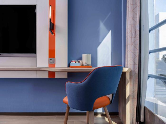 holiday inn express shanghai hongqiao linkong an ihg hotel