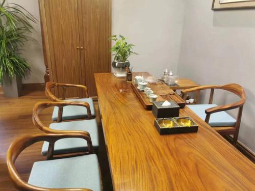 holiday inn express shanghai hongqiao linkong an ihg hotel